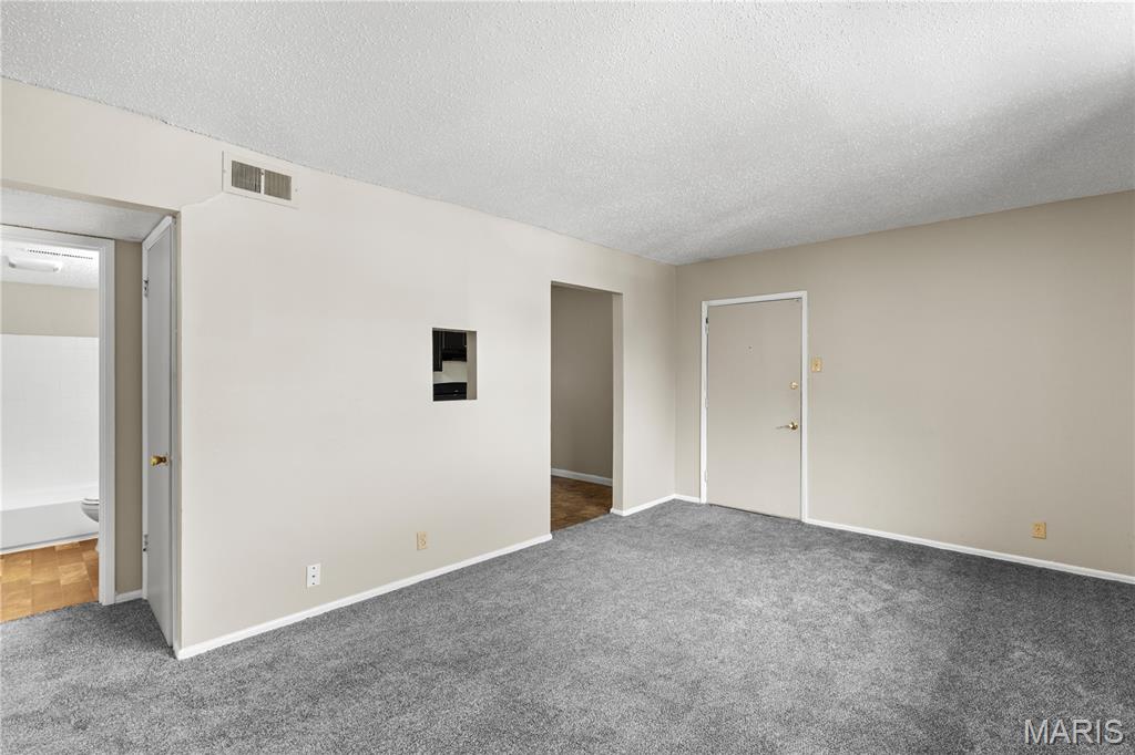 Normandy Heights Amd - Commercial Sale