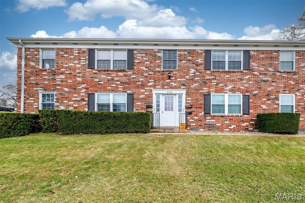 Photo of 3126 Carnaby Lane #C, Bridgeton, MO 63044 (MLS # 26013769)