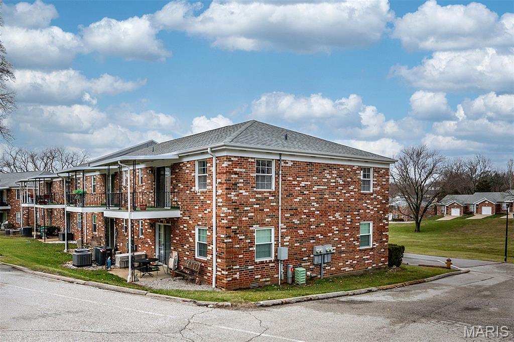 Bridgecrest Estates 2 Condo - Residential