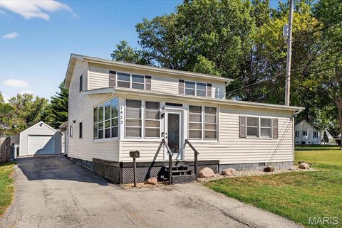 1423 Roger Avenue Swansea IL 62226