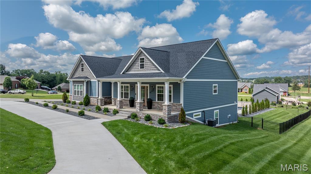 201 Stepping Stone Way