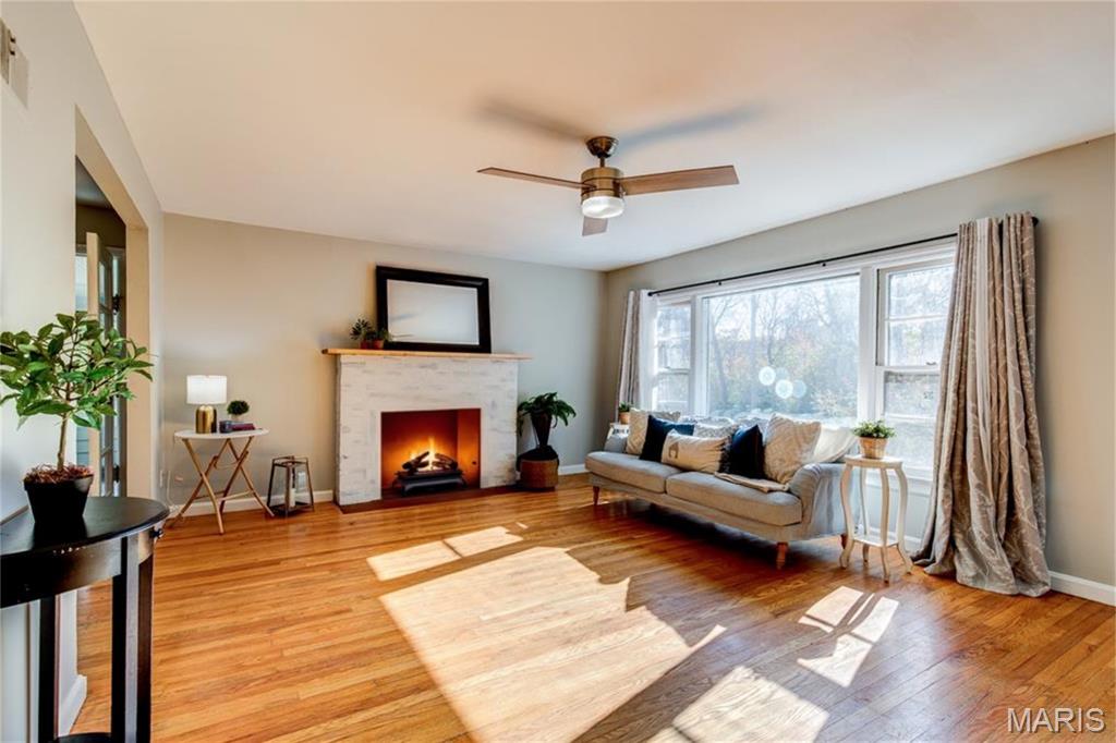 16460 Old Jamestown Road