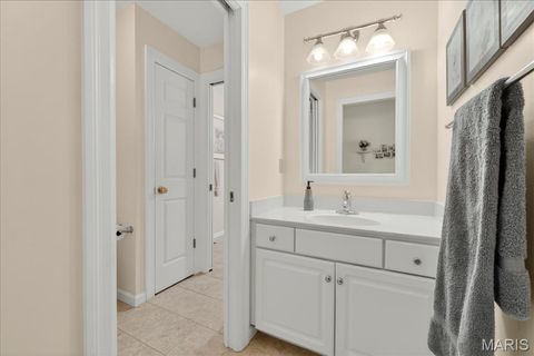 Tiny photo for 15920 Picardy Crest Court, Chesterfield, MO 63017 (MLS # 26001300)