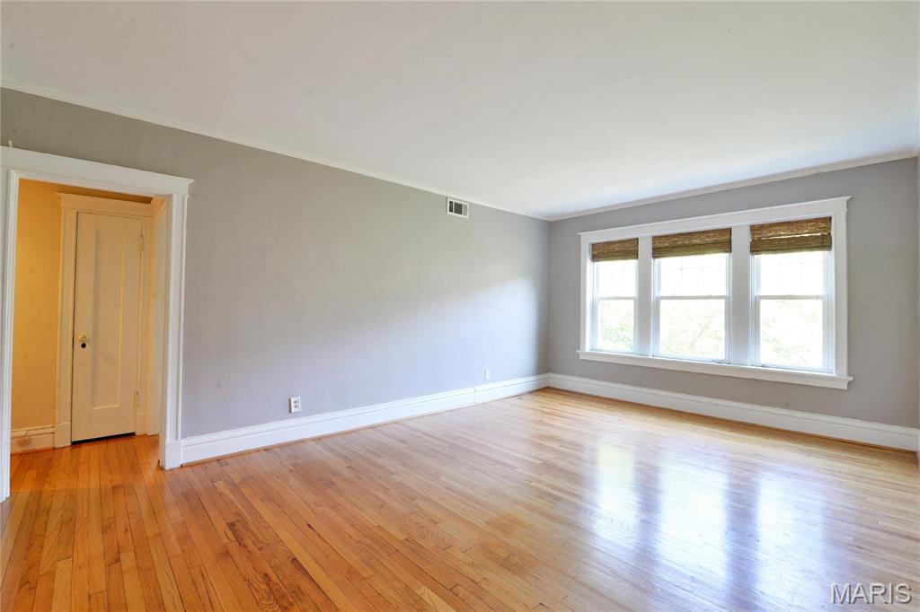 6318 South Rosebury Condo - Residential Lease