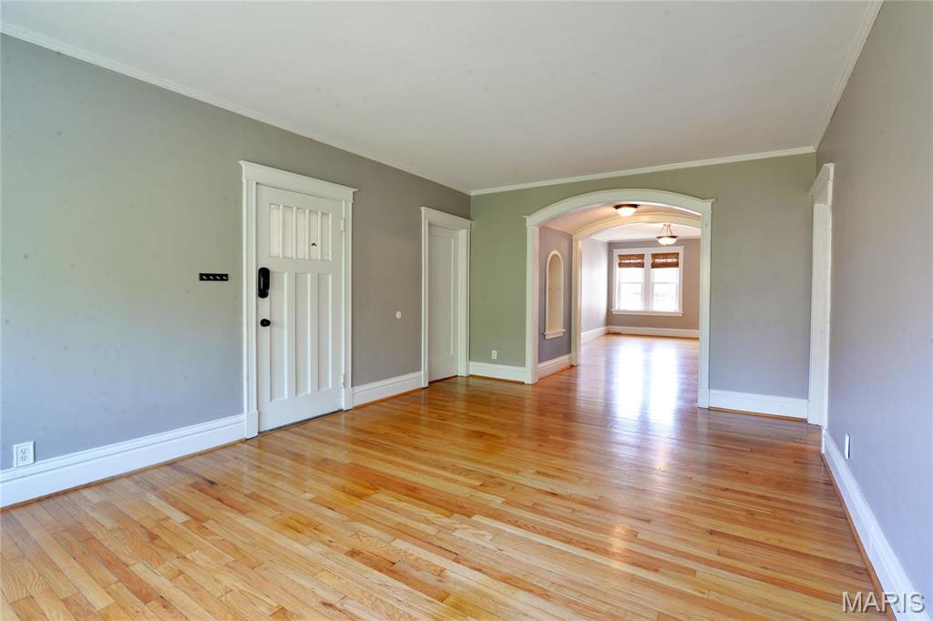 6318 South Rosebury Condo - Residential Lease