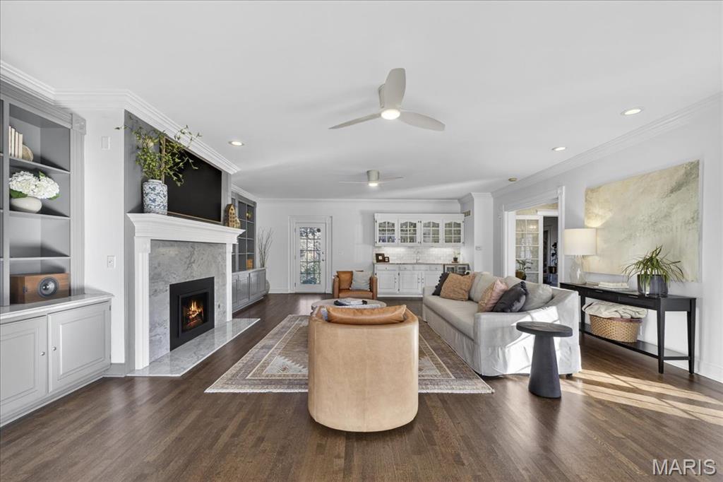 Sherwood Forest Blks A Thru C & Sherwood - Residential