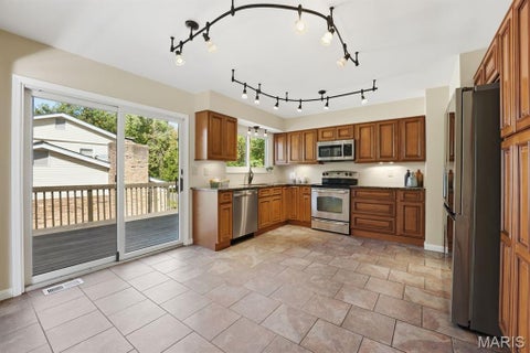 Tiny photo for 257 Treasure Cove, Ballwin, MO 63021 (MLS # 26063408)