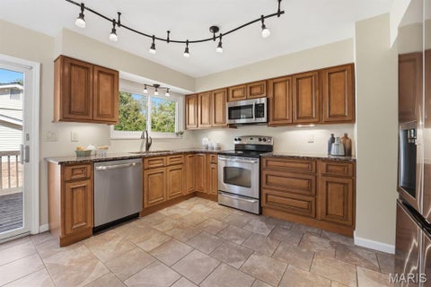 Tiny photo for 257 Treasure Cove, Ballwin, MO 63021 (MLS # 26063408)