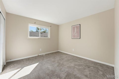 Tiny photo for 257 Treasure Cove, Ballwin, MO 63021 (MLS # 26063408)