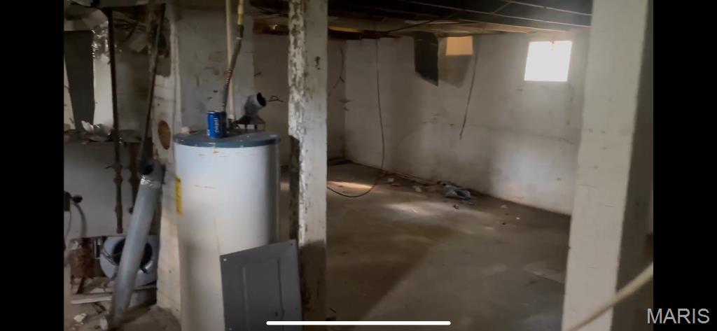 West Walnut Manor - Residential