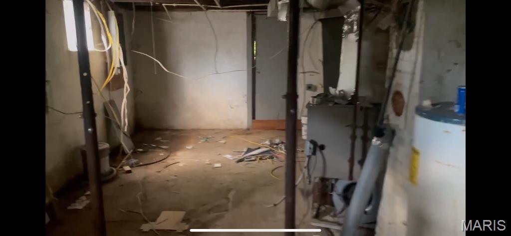 West Walnut Manor - Residential