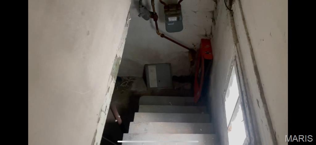 West Walnut Manor - Residential