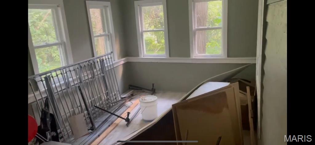 West Walnut Manor - Residential