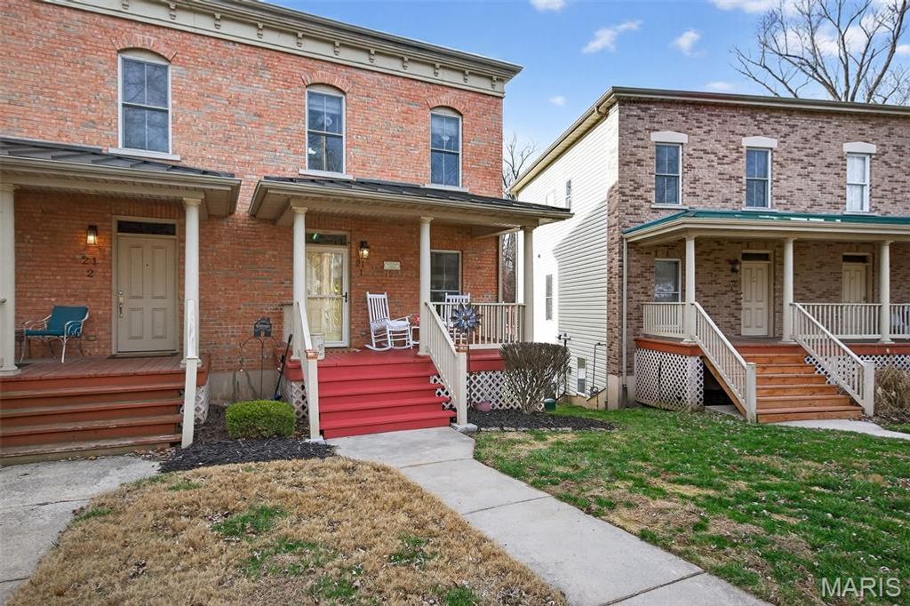 Photo of 21 Marie Drive #1, St Charles, MO 63301 (MLS # 26000701)