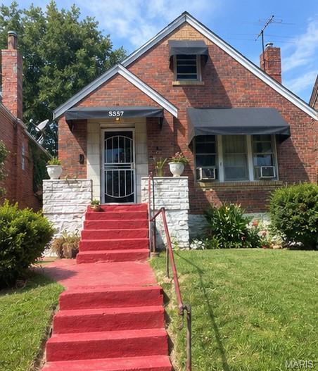 Photo of 5357 Claxton Avenue, St Louis, MO 63120 (MLS # 26059822)