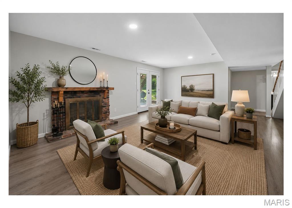 Trailwoods Six - Residential