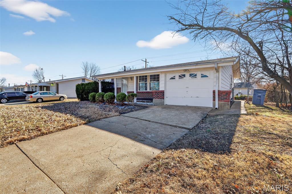 1328 Coppergate Lane