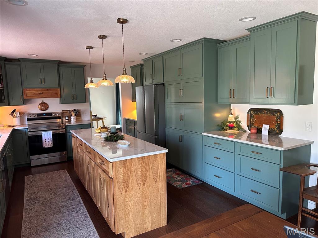 Hidden Hills Sub. Add #1 - Residential