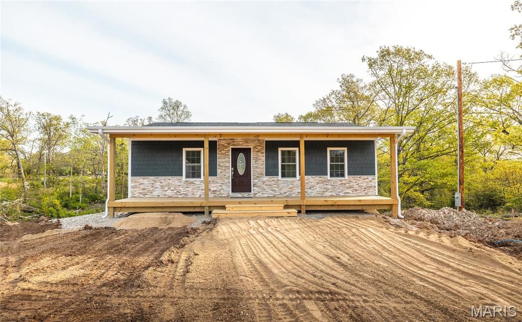 Photo of 16719 Holland Drive, St Robert, MO 65584 (MLS # 26022508)