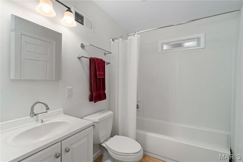 Tiny photo for 6736 Vernon Avenue, St Louis, MO 63130 (MLS # 26000040)