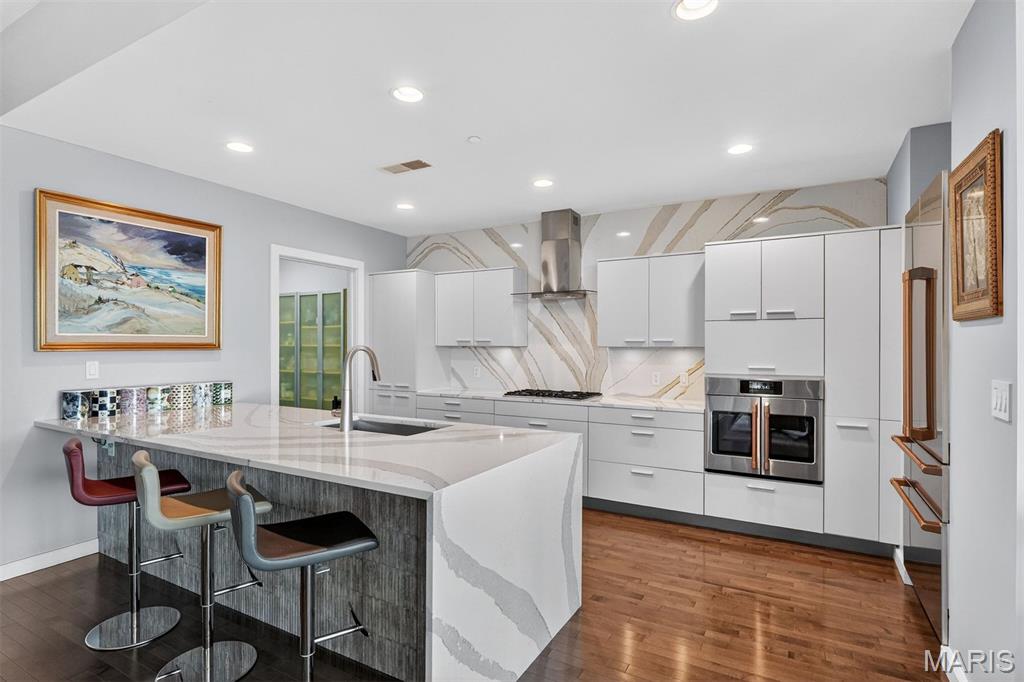 4545 Lindell - Residential