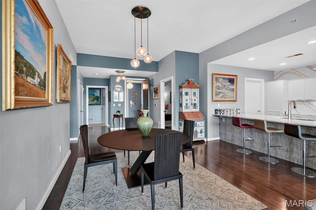 4545 Lindell - Residential