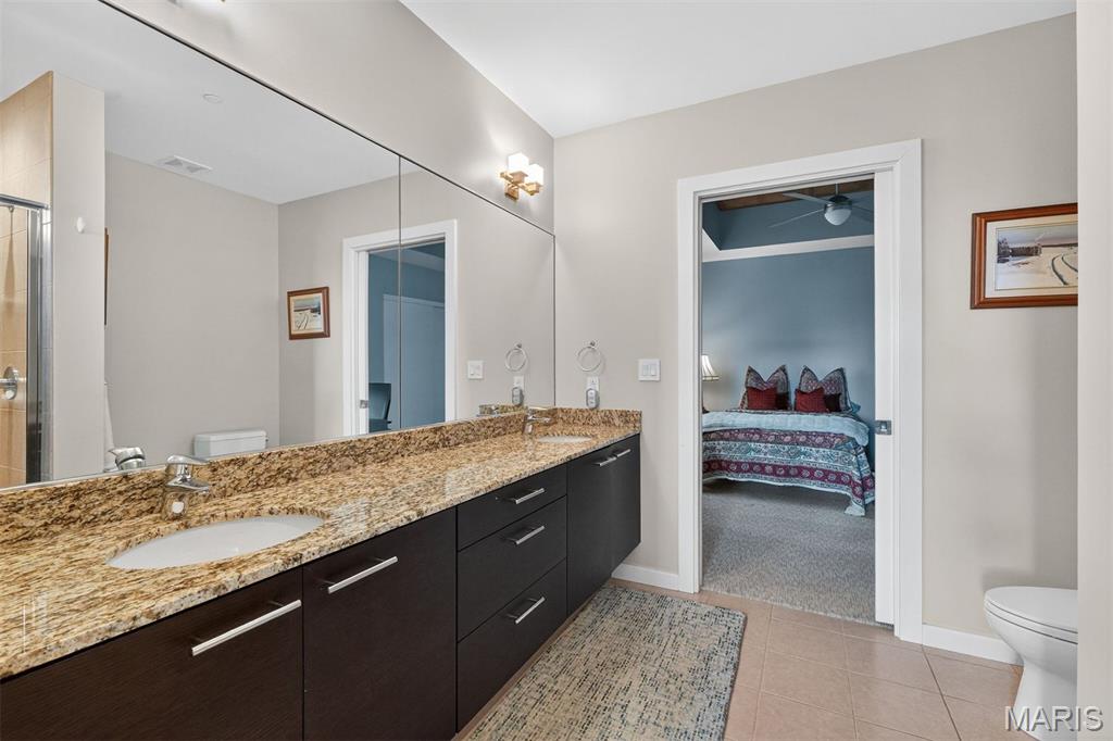 4545 Lindell - Residential