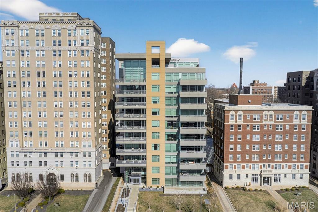 4545 Lindell - Residential