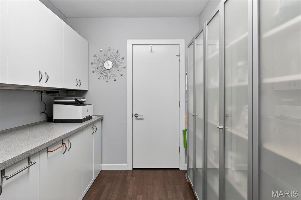 4545 Lindell - Residential