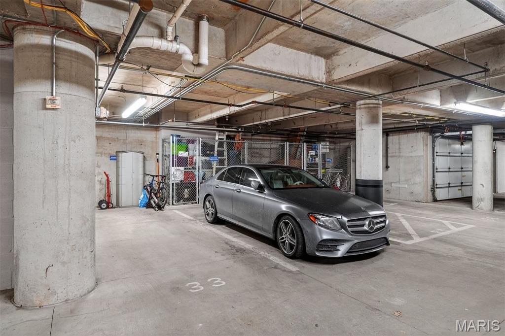 4545 Lindell - Residential