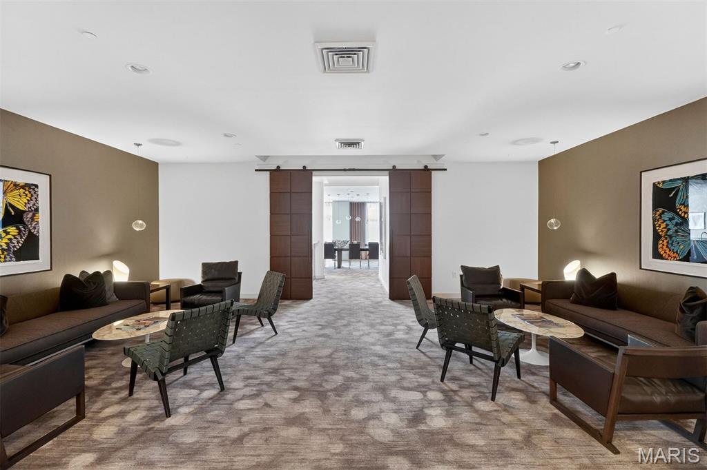 4545 Lindell - Residential