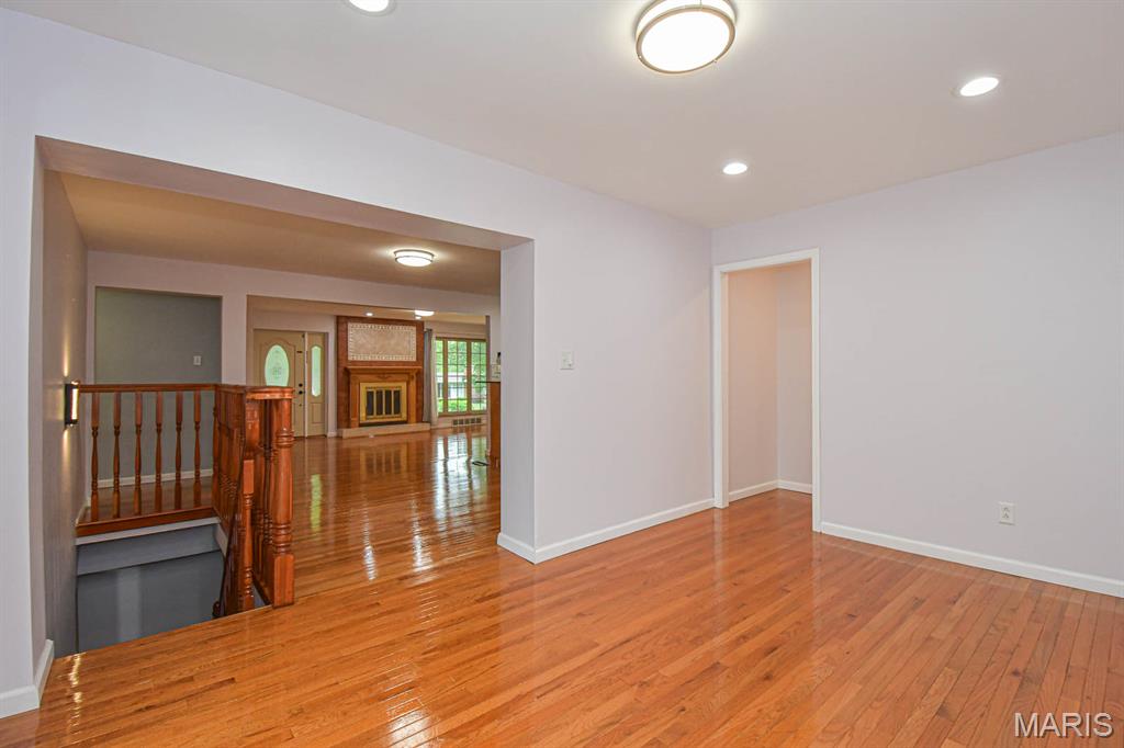 Wir-Don Meadows - Residential Lease