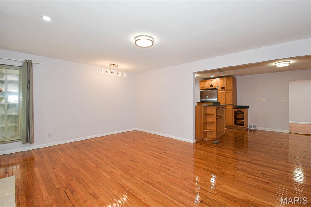Wir-Don Meadows - Residential Lease