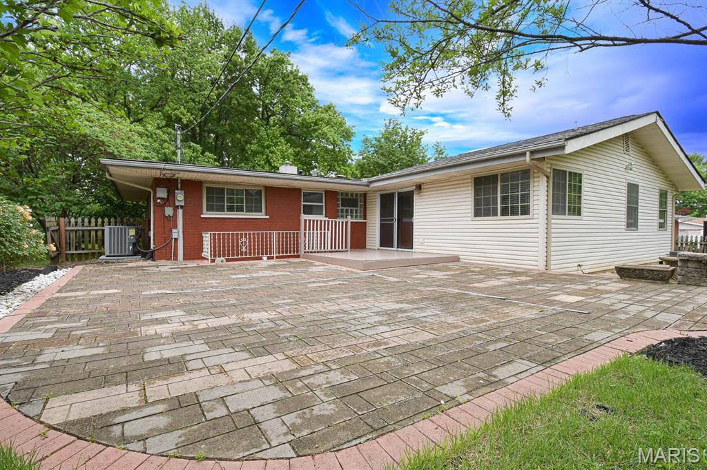 Wir-Don Meadows - Residential Lease