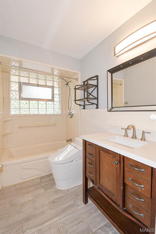 Wir-Don Meadows - Residential Lease