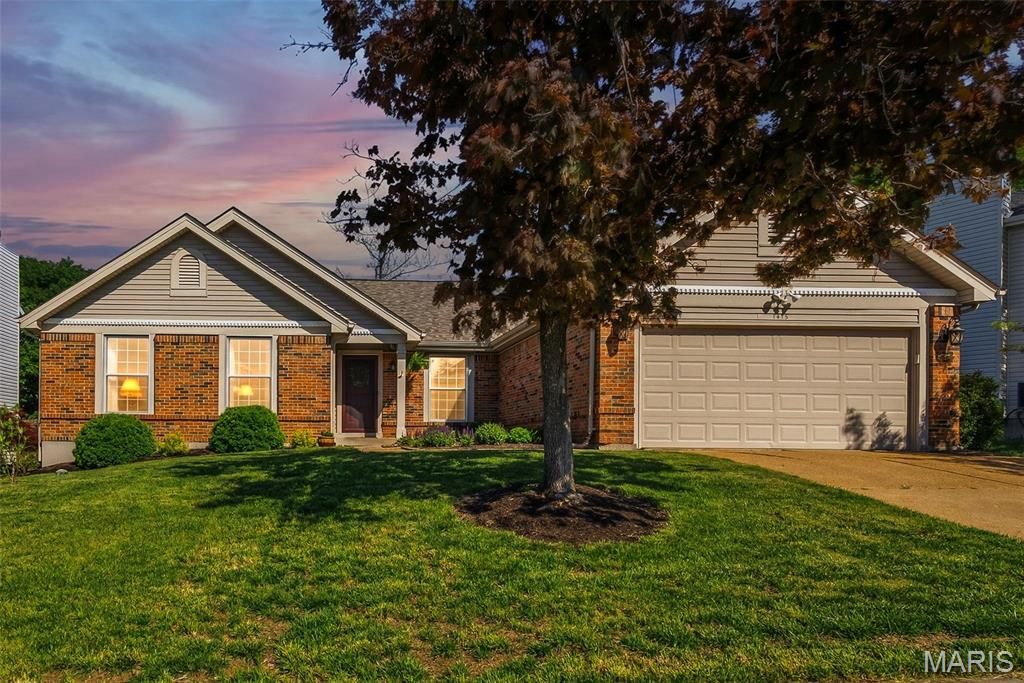 Photo of 1415 Westbrooke Meadows Lane, Ballwin, MO 63021 (MLS # 26021564)