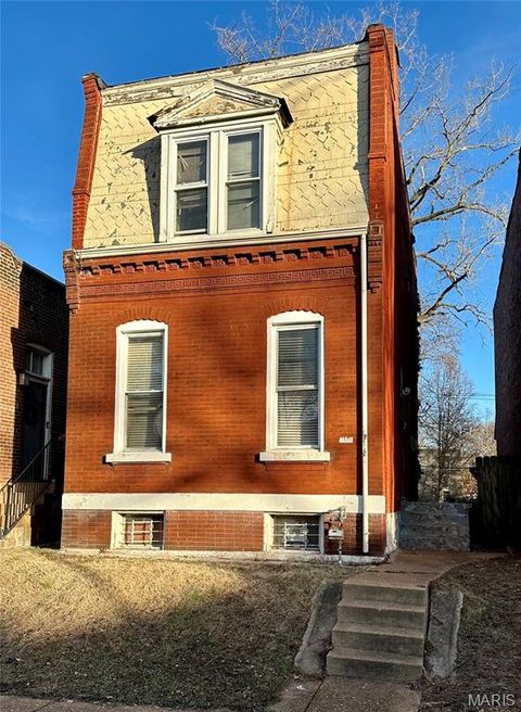 Photo of 4110 Oregon Avenue, St Louis, MO 63118 (MLS # 25082412)