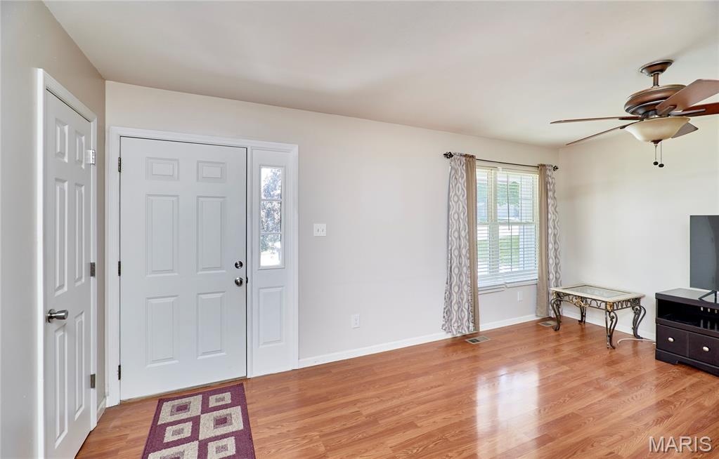 1217 White Oak Court