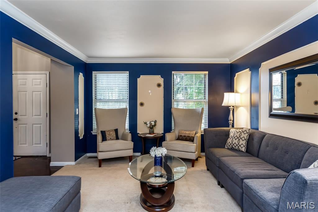 1112 English Saddle Road