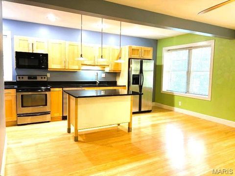 Tiny photo for 4228 McPherson Avenue #312, St Louis, MO 63108 (MLS # 26000039)