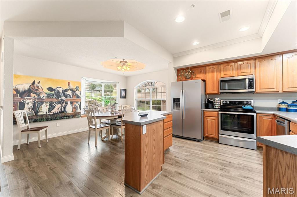 Emerald Pointe - Residential