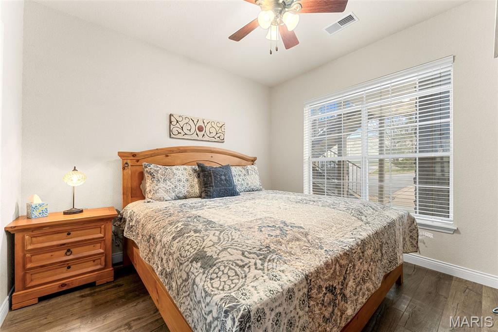 Emerald Pointe - Residential