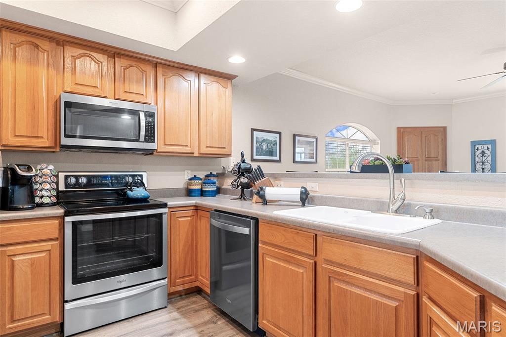 Emerald Pointe - Residential