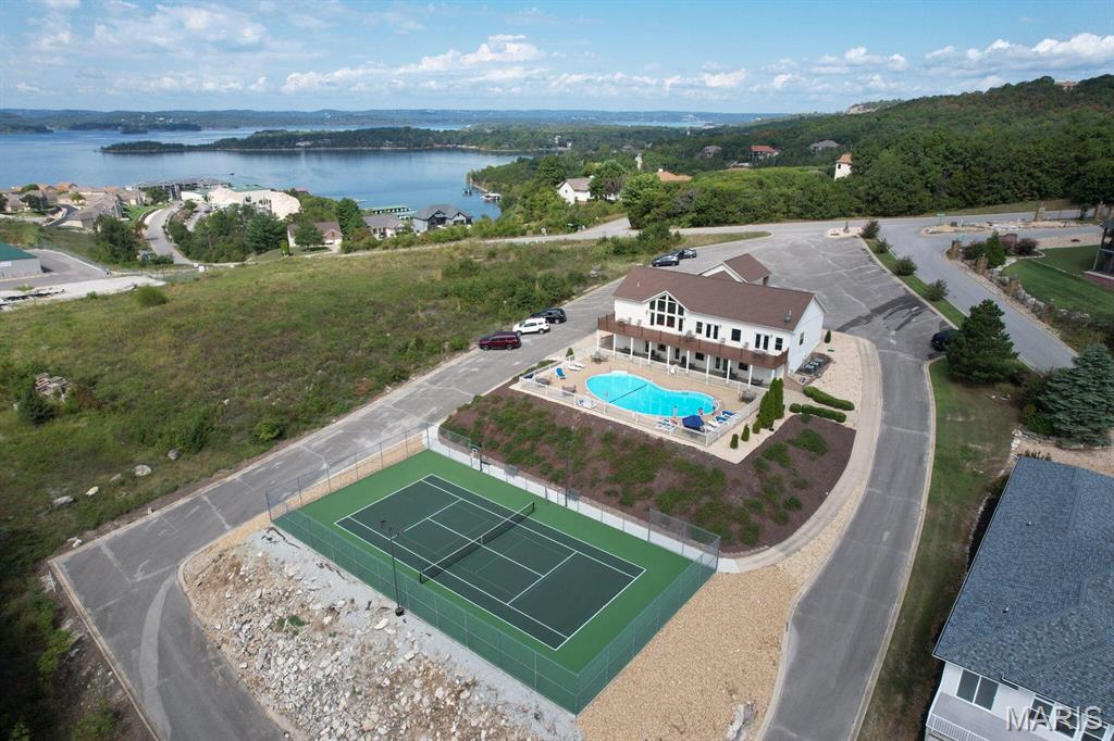 Emerald Pointe - Residential