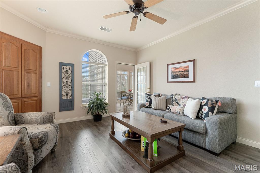 Emerald Pointe - Residential