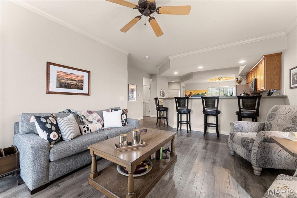 Emerald Pointe - Residential