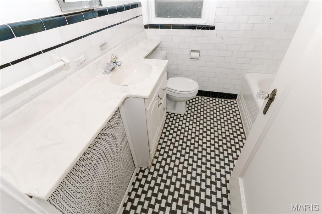 University Park 2 - Residential Income