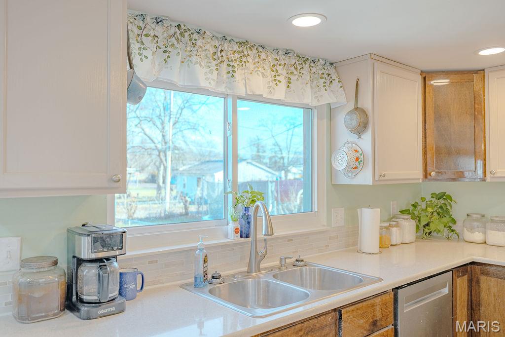 Lake View - Residential