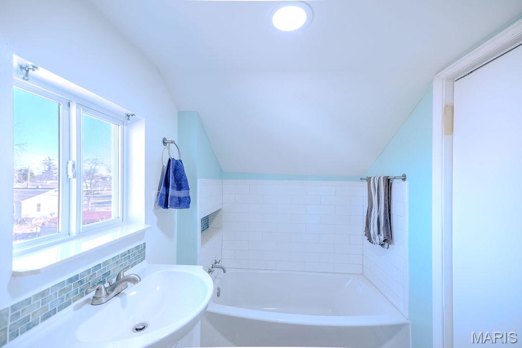 Lake View - Residential