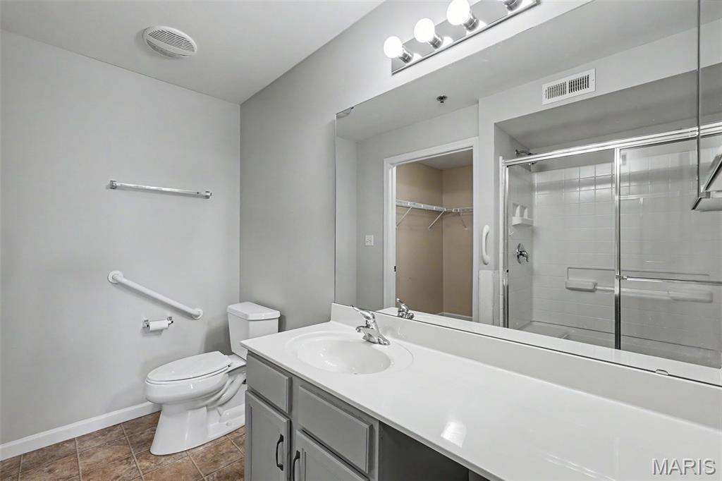 Bella Vista Condo #11 - Residential